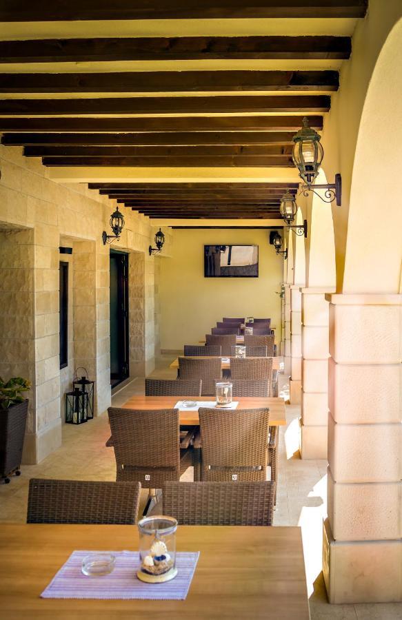 Guest House Villa Maslina 네움 외부 사진